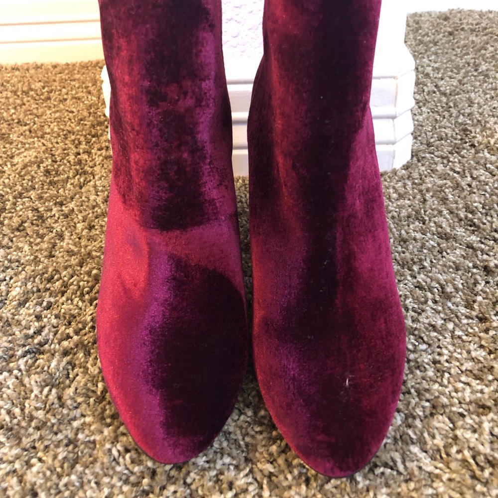 Shoes - Picture 3 of 5